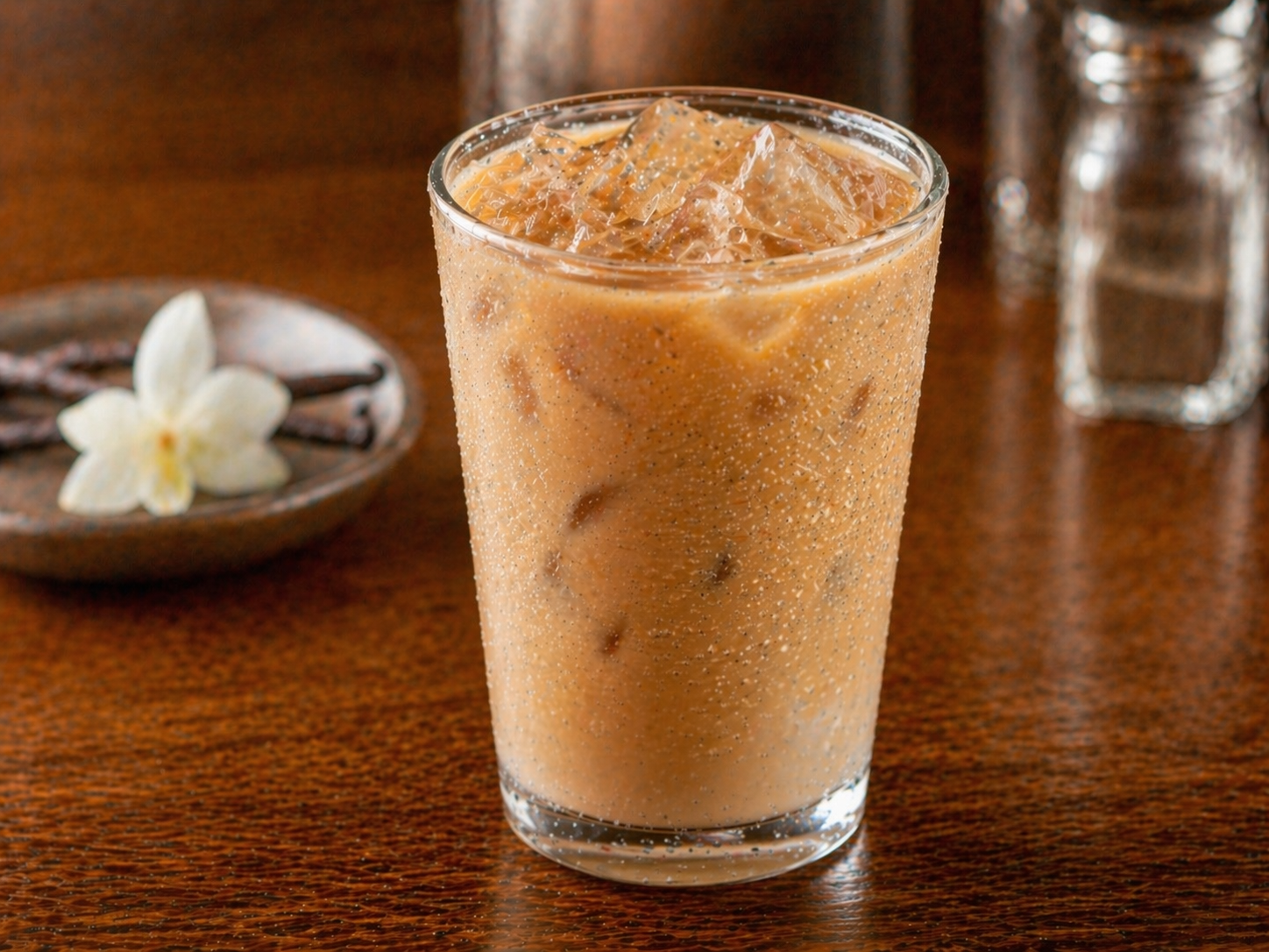 Iced Vanilla Latte